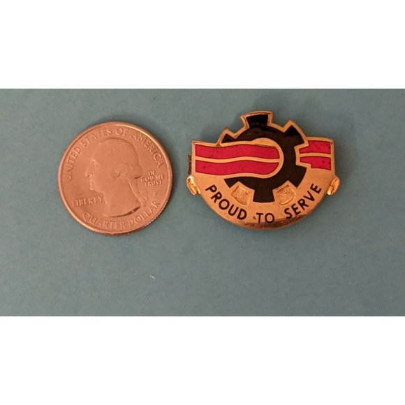 MILITARY INSIGNIA CREST DUI Pin 240TH QUARTERMASTER PROUD TO SERVE NS Meyer - Picture 2 of 3